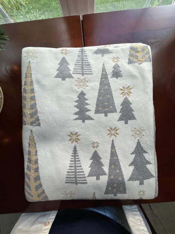 Winter Tree Throw