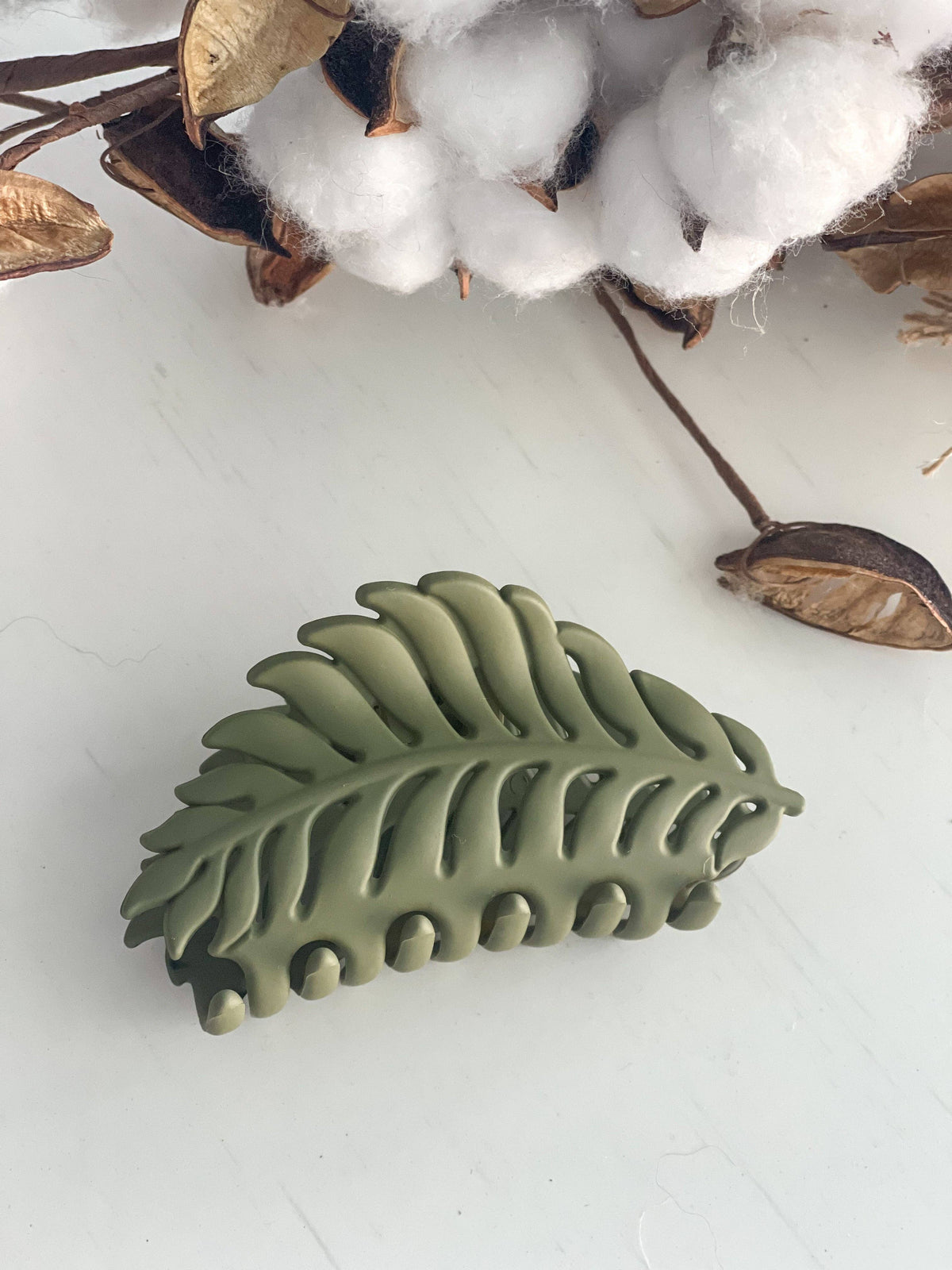 Leaf Clip "Olive"