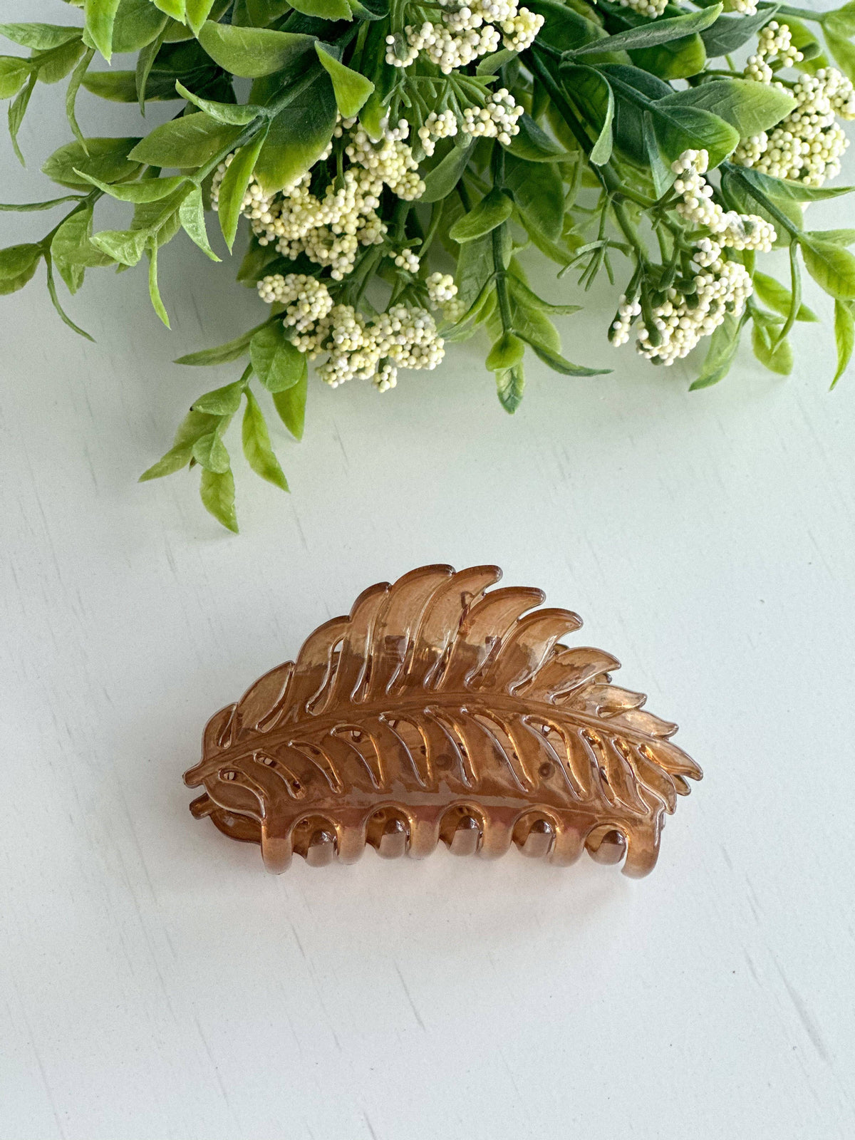 Leaf Clip "Translucent Brown"