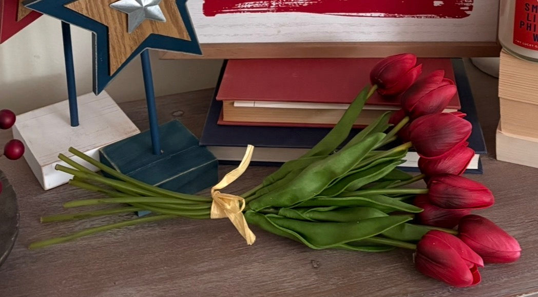 Tulip Bunch-Red