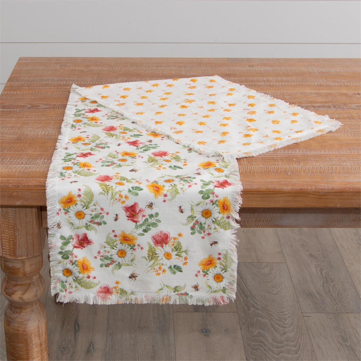 Daisy Reversible Table Runner