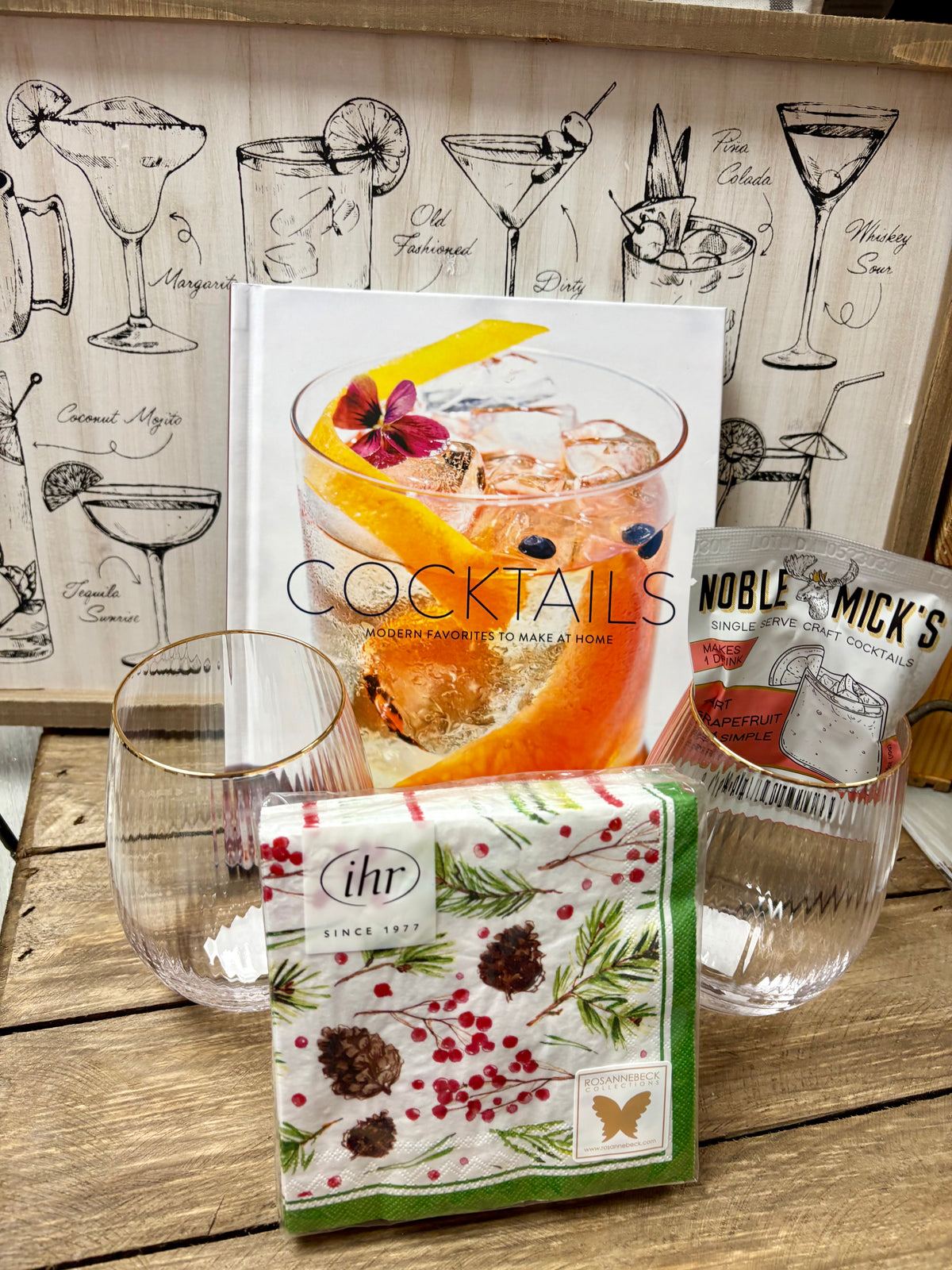 GOLD RIM STEMLESS WINE GLASS