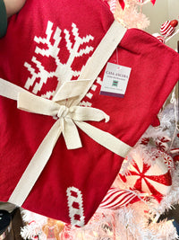 Red/White Reversible Snowflake Throw