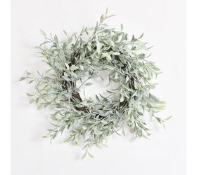 Whispy Dusty Wreath